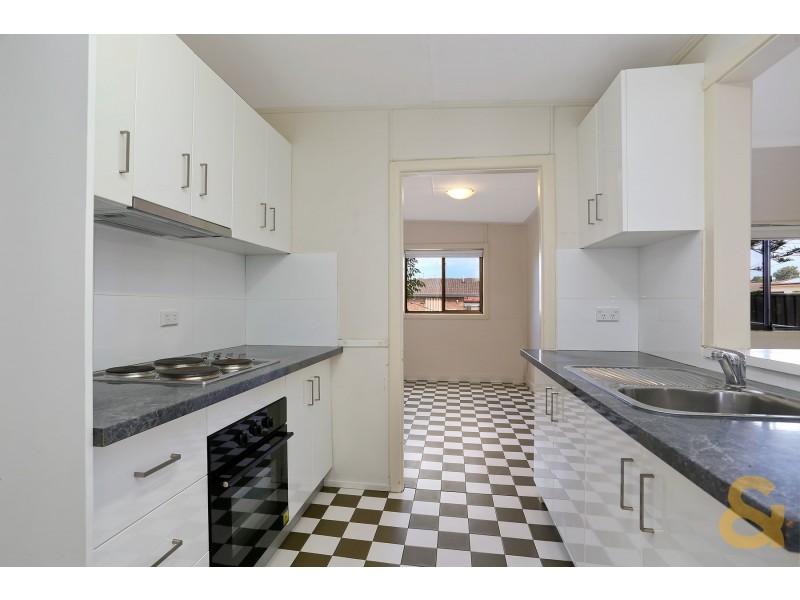 52 Brisbane Street, Oxley Park NSW 2760