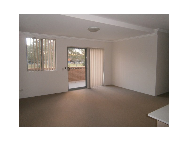 42/26-32 Princess Mary Street, St Marys NSW 2760