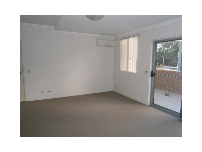 42/26-32 Princess Mary Street, St Marys NSW 2760