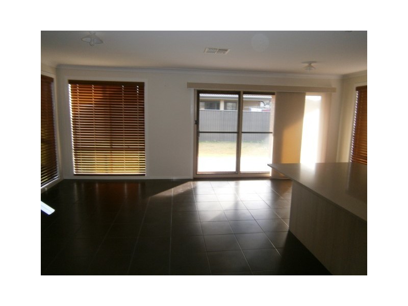 Ropes Crossing NSW 2760