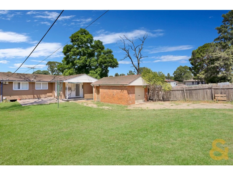 8 De Witt Place, Willmot NSW 2770