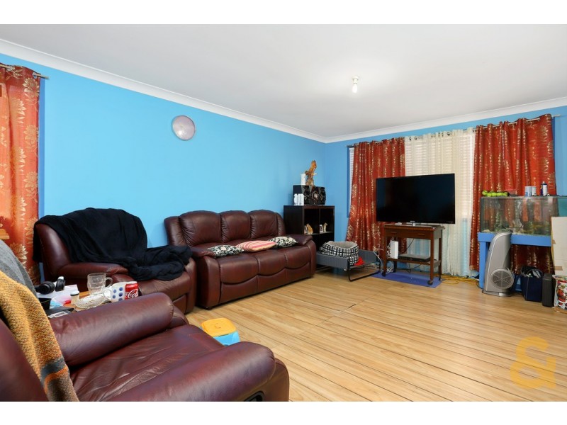 2 Rochford Street, St Clair NSW 2759