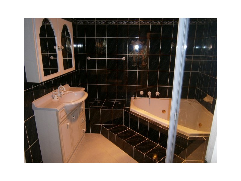 Lethbridge Park NSW 2770