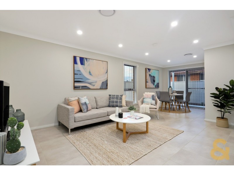 11/45 Canberra Street, Oxley Park NSW 2760
