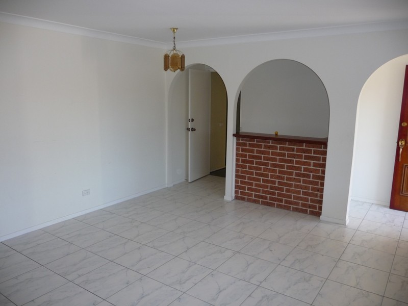 5 Marne Place, St Clair NSW 2759