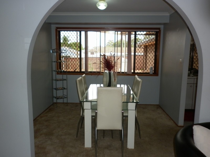 24 Hegel, Emerton NSW 2770