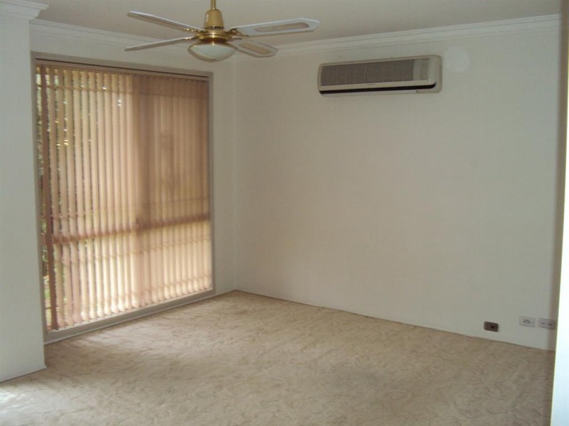 Glenmore Park NSW 2745