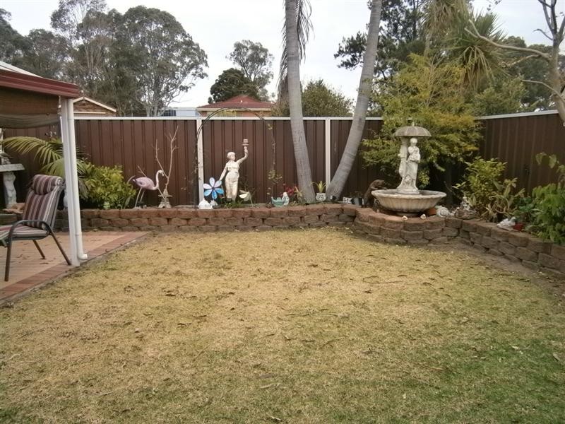 38 Melville, St Clair NSW 2759