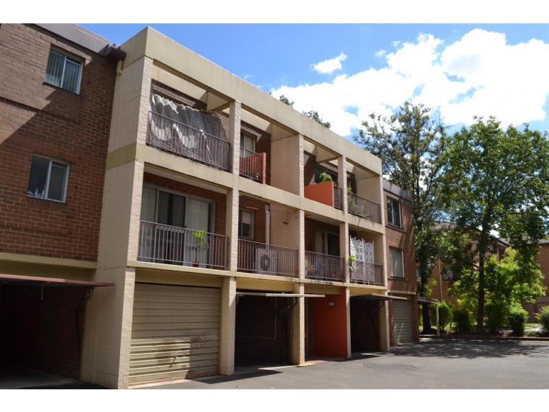 6f/9-19 York rd, Penrith NSW 2750