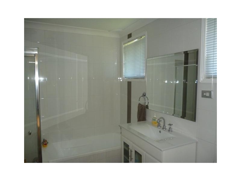 11 Oxford, St Marys NSW 2760