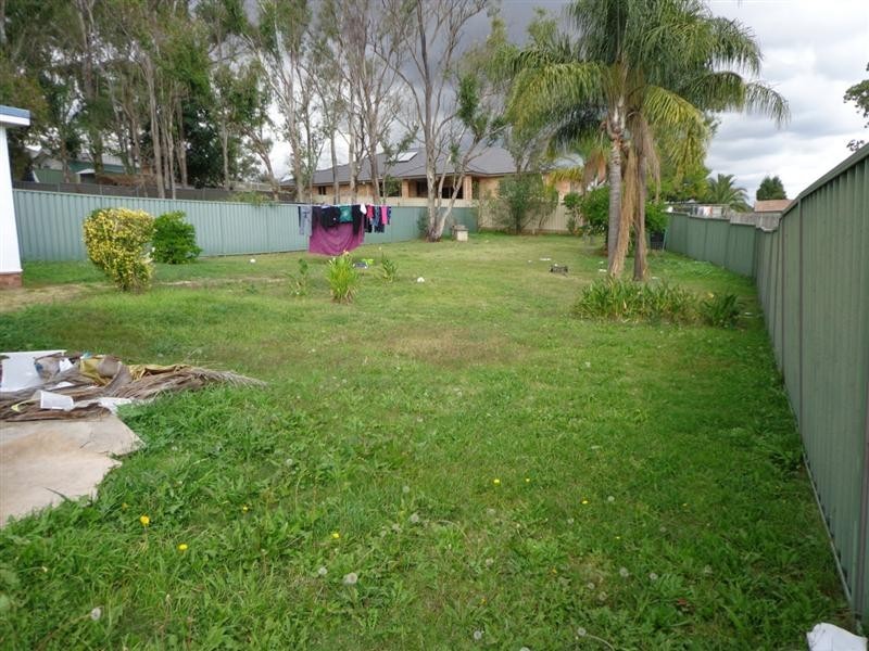8 Swanston St, St Marys NSW 2760