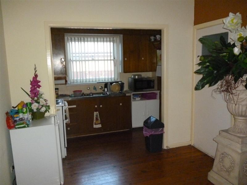 8 Brooker St, Colyton NSW 2760