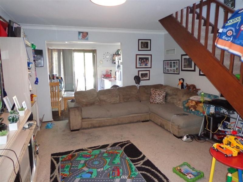 4-12 chapman st, Werrington NSW 2747