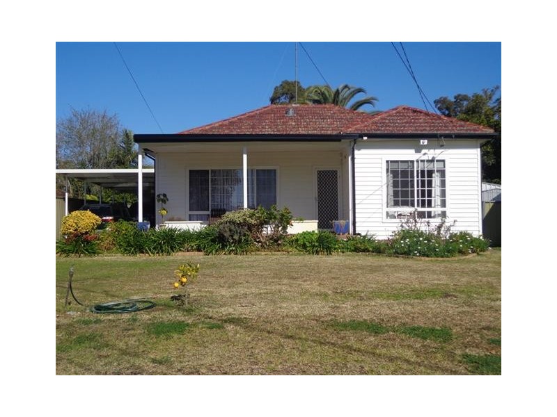 19 Dorothy Crescent, Colyton NSW 2760