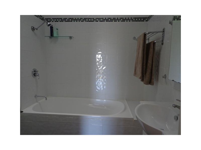 19 Dorothy Crescent, Colyton NSW 2760