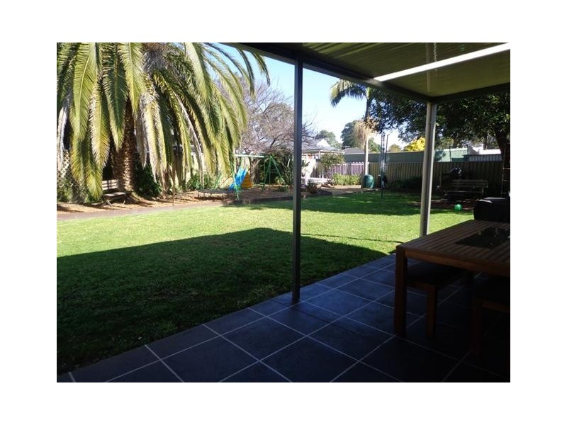 19 Dorothy Crescent, Colyton NSW 2760