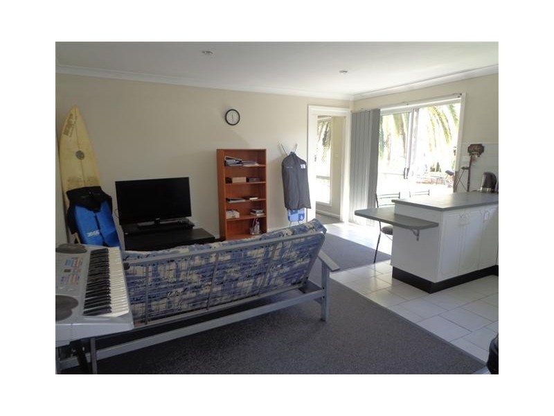 19 Dorothy Crescent, Colyton NSW 2760