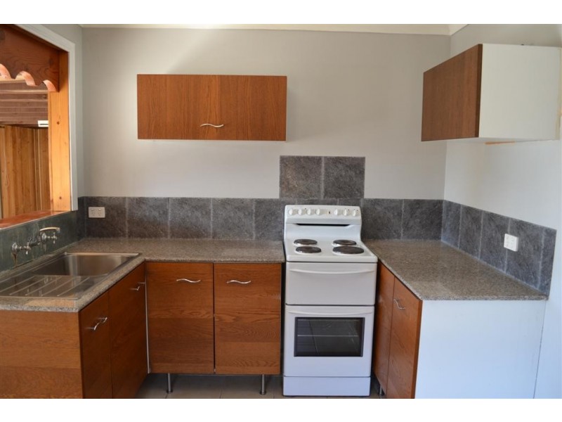 63 Canberra Street, Oxley Park NSW 2760