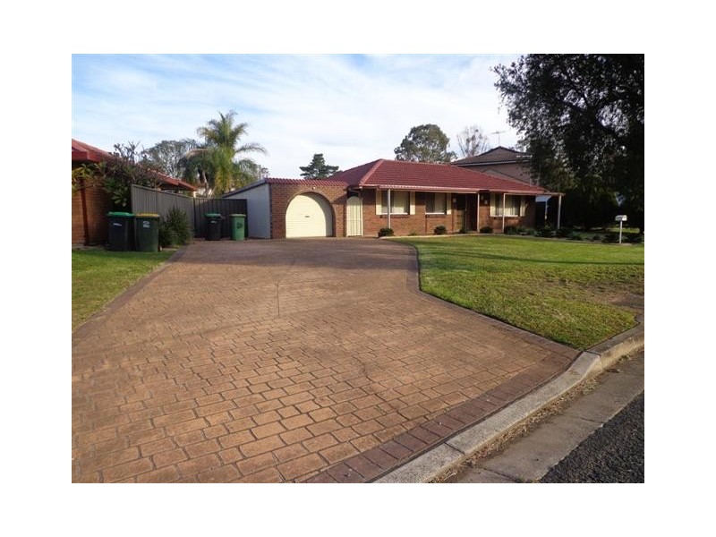 3 Isabella St, Werrington NSW 2747