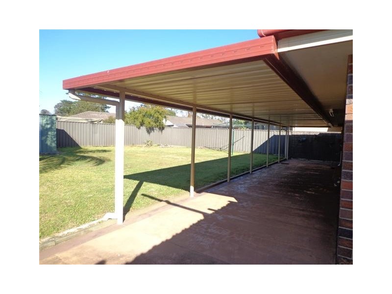 3 Isabella St, Werrington NSW 2747