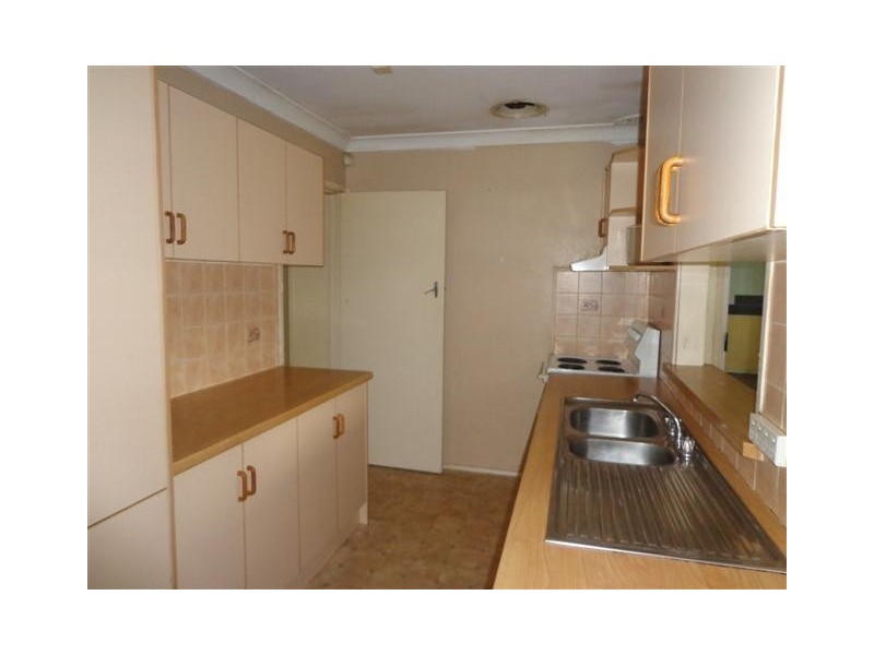 6 Jackaranda St, North St Marys NSW 2760