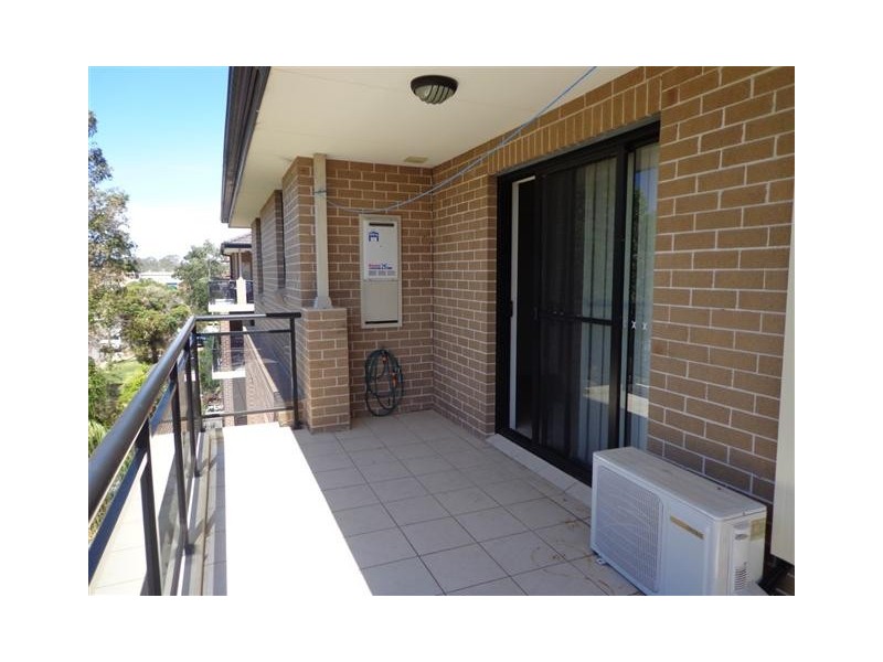 9-13 Dent St, Jamisontown NSW 2750