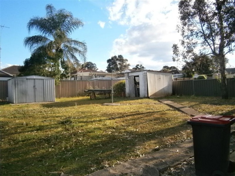 15 Malouf St, Colyton NSW 2760