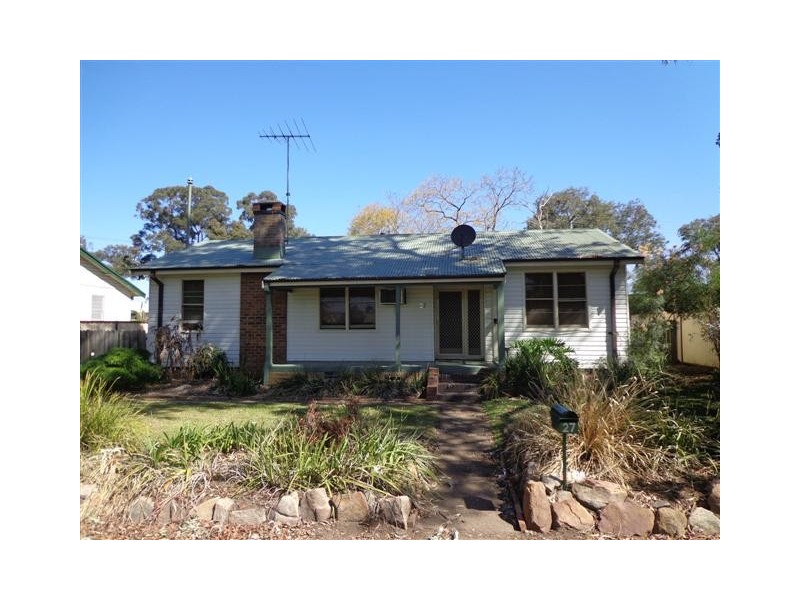 27 Liddle Street, North St Marys NSW 2760