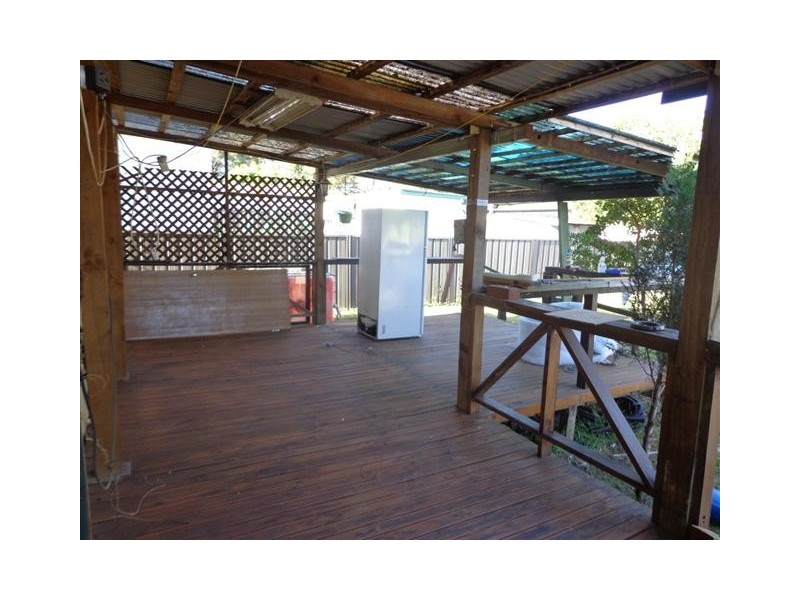 40 Adams Cres, St Marys NSW 2760