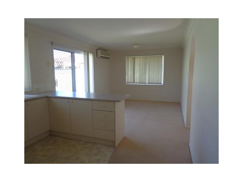 20 Kukundi Dr, Glenmore Park NSW 2745