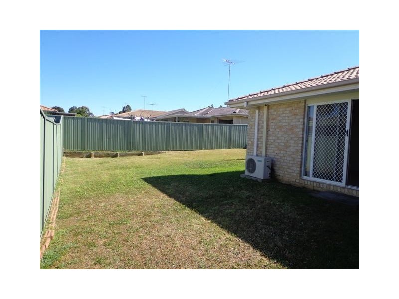 20 Kukundi Dr, Glenmore Park NSW 2745