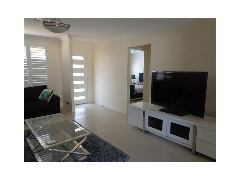 14 Yuroka St, Glenmore Park NSW 2745