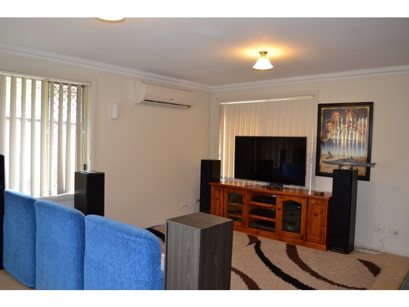 1/10 Marsden Road, Colyton NSW 2760