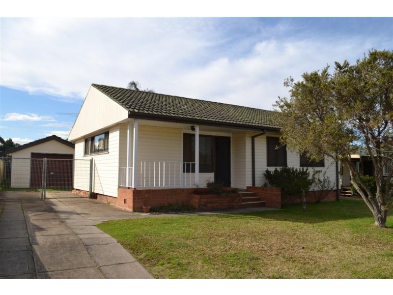 27 Finisterre Road, Whalan NSW 2770