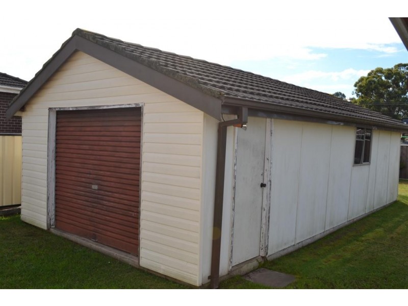 27 Finisterre Road, Whalan NSW 2770