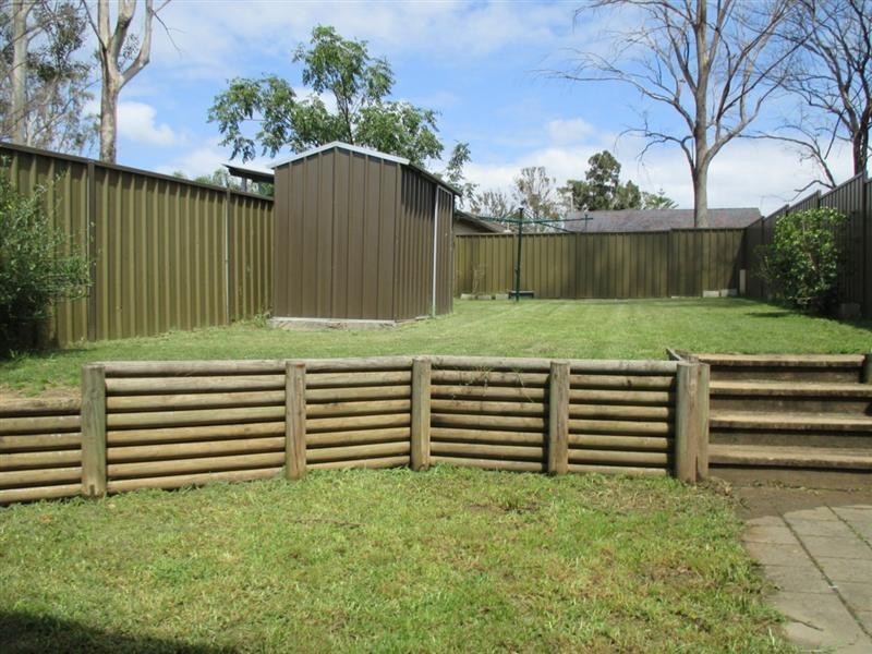 3 Aberdeen St, Cambridge Park NSW 2747