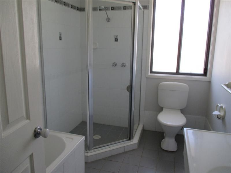 3 Aberdeen St, Cambridge Park NSW 2747