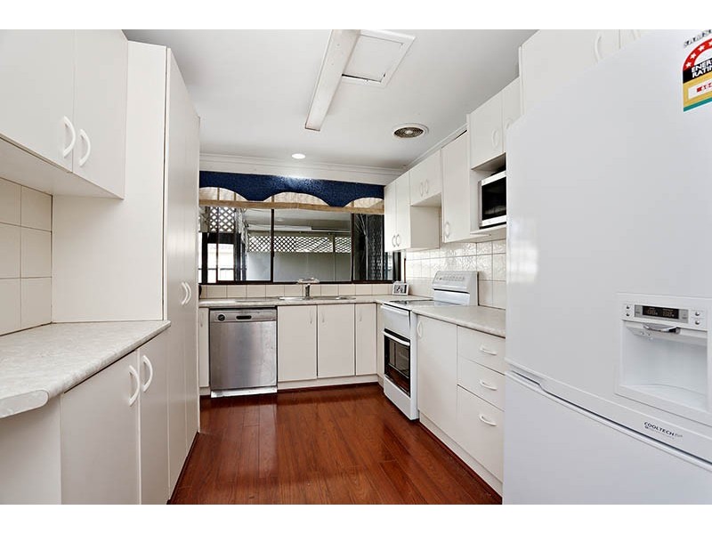 35 Blackwell Drive, St Clair NSW 2759