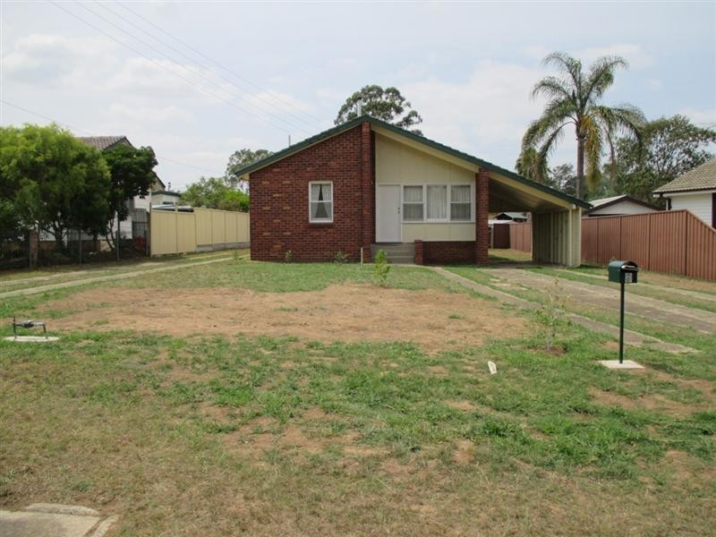 9 Hasselburgh, Tregear NSW 2770