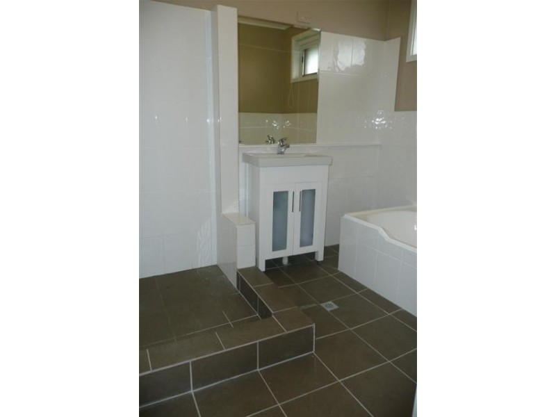 84 Kareela Avenue, Penrith NSW 2750