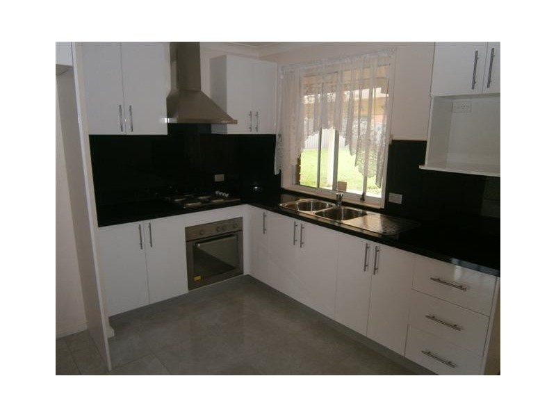 Claremont Meadows NSW 2747