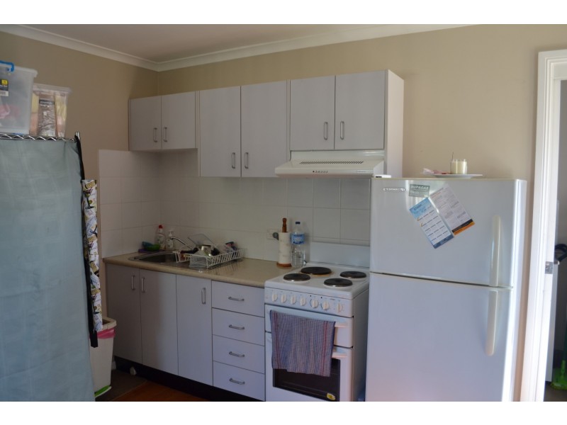 2 Maple Road, North St Marys NSW 2760