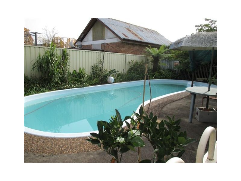 56 Brisbane, Oxley Park NSW 2760