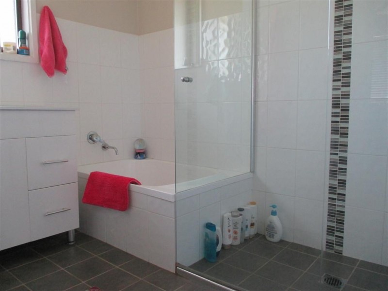 5 Summercrop, Werrington Downs NSW 2747