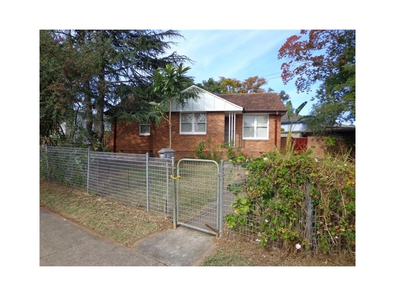 87 Bulolo Drive, Whalan NSW 2770