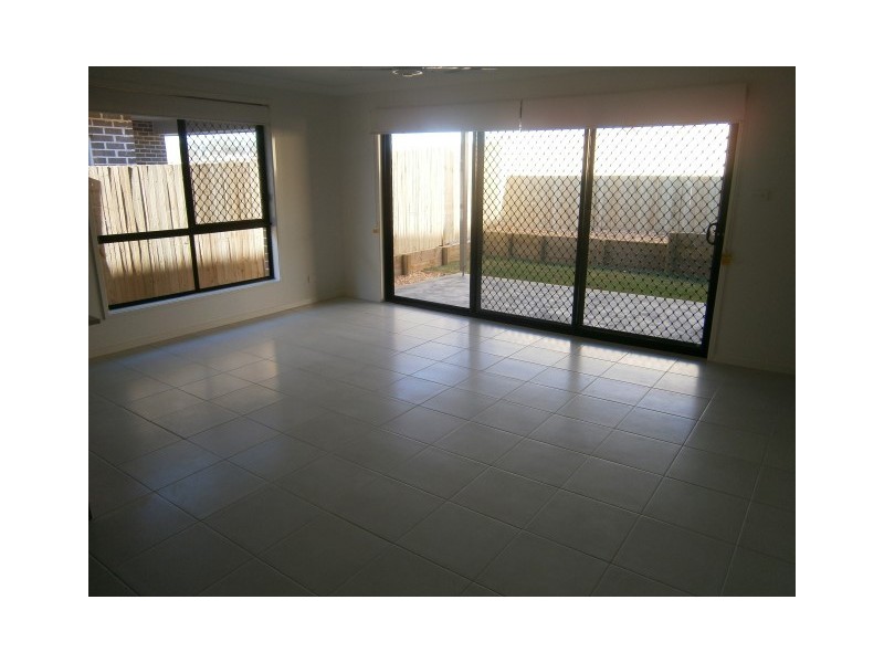 Claremont Meadows NSW 2747