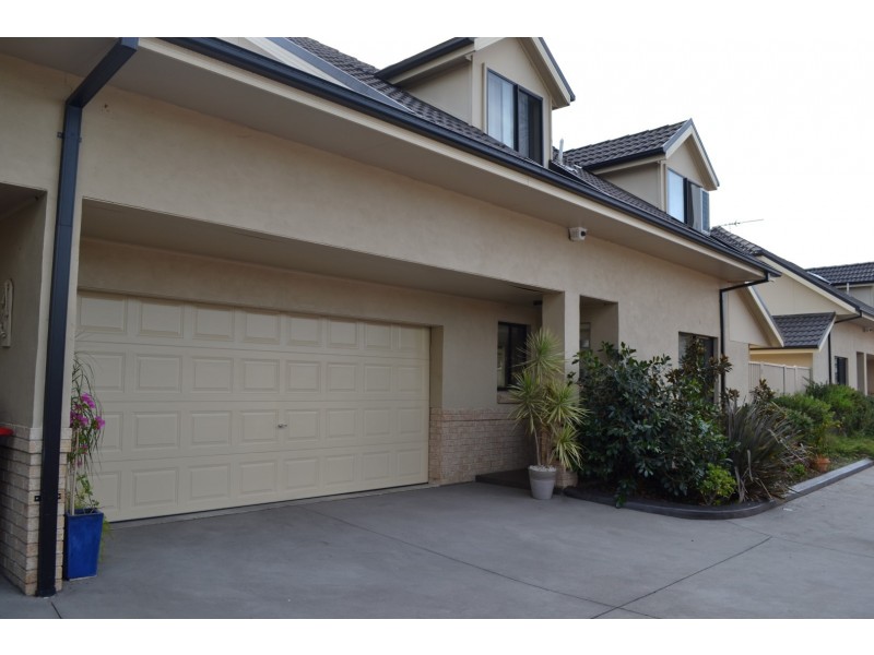 2/156 Canberra Street, St Marys NSW 2760