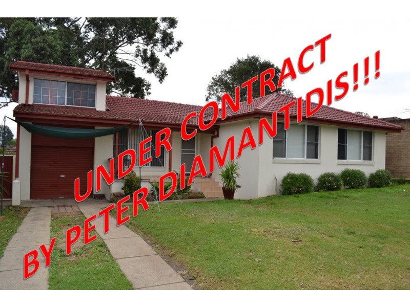 14 Explorers Way, St Clair NSW 2759