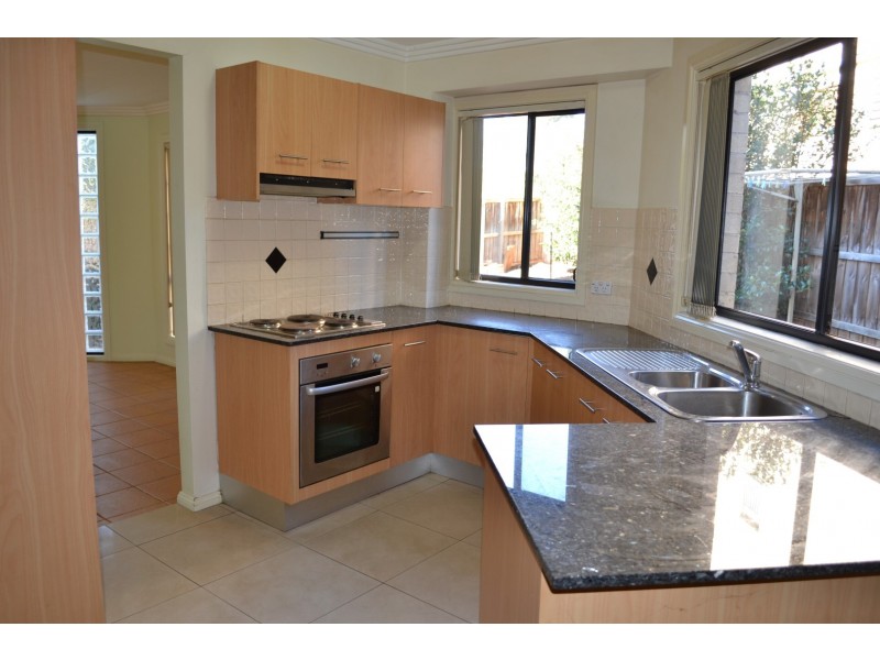 1/28 Noumea St, Lethbridge Park NSW 2770