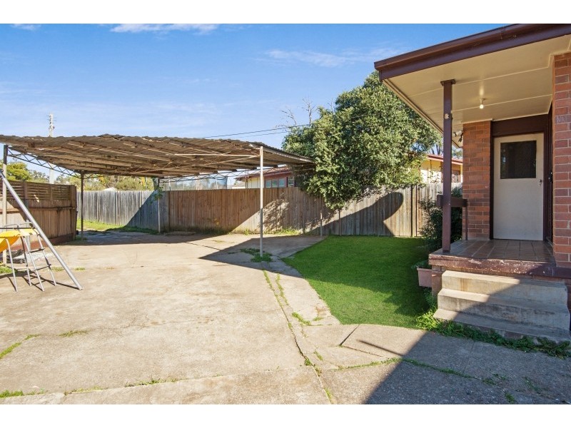 13 Batavia Place, Willmot NSW 2770